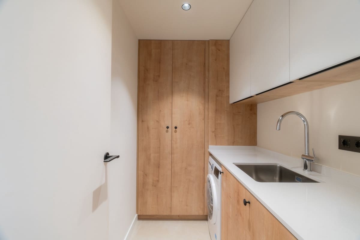 3 Zimmer Apartment zu verkaufen in Nueva Andalucia mit Pool Garage - 1.250.000 € (Ref: 9192558)