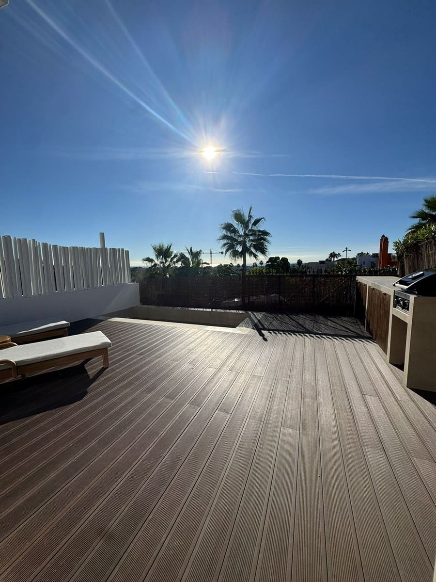 3 Zimmer Apartment zu verkaufen in Nueva Andalucia mit Pool Garage - 1.250.000 € (Ref: 9192558)