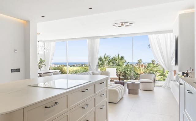 3 makuuhuone Huoneisto myytävänä paikassa Nueva Andalucia, Marbella mukana uima-altaan 
autotalli - 1 180 000 € (Ref: 9192559)