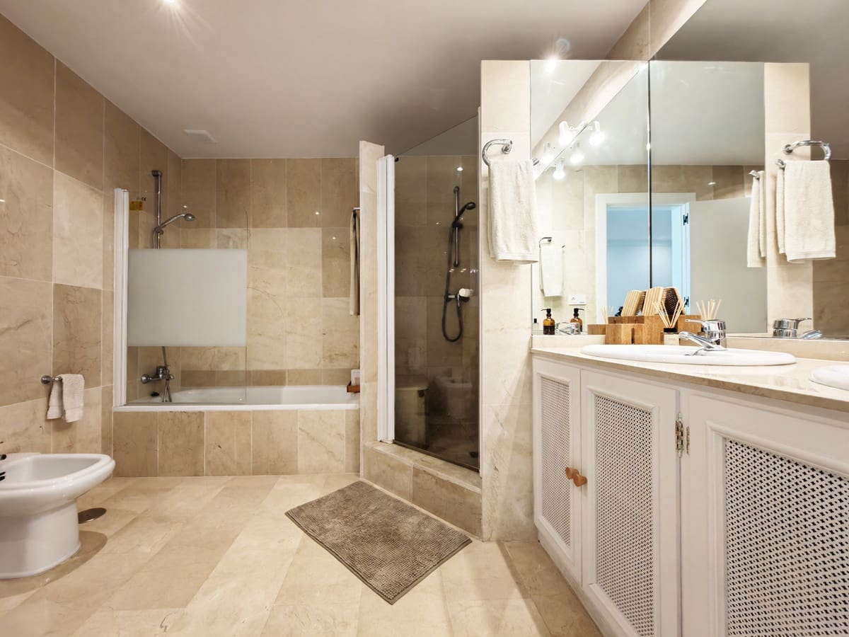 4 soverom Hus til salgs i La Quinta med garasje - € 875 000 (Ref: 9215458)