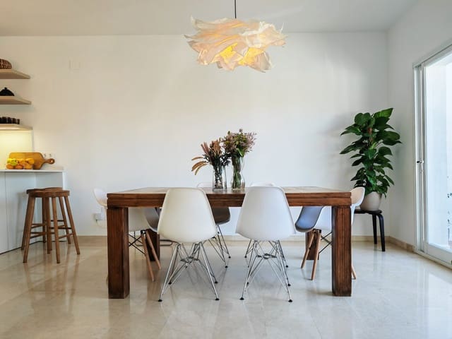 4 soverom Hus til salgs i La Quinta, Benahavís med garasje - € 875 000 (Ref: 9215458)