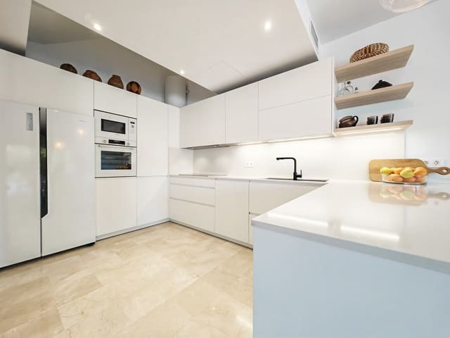4 soverom Hus til salgs i La Quinta, Benahavís med garasje - € 875 000 (Ref: 9215458)
