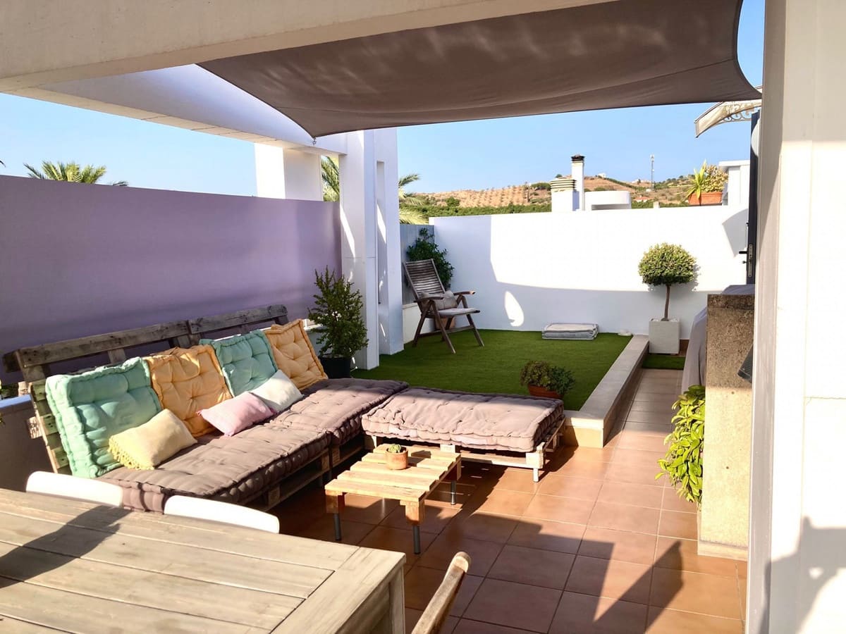 3 chambre Appartement à vendre à La Cala de Mijas avec piscine garage - 435 000 € (Ref: 9226982)