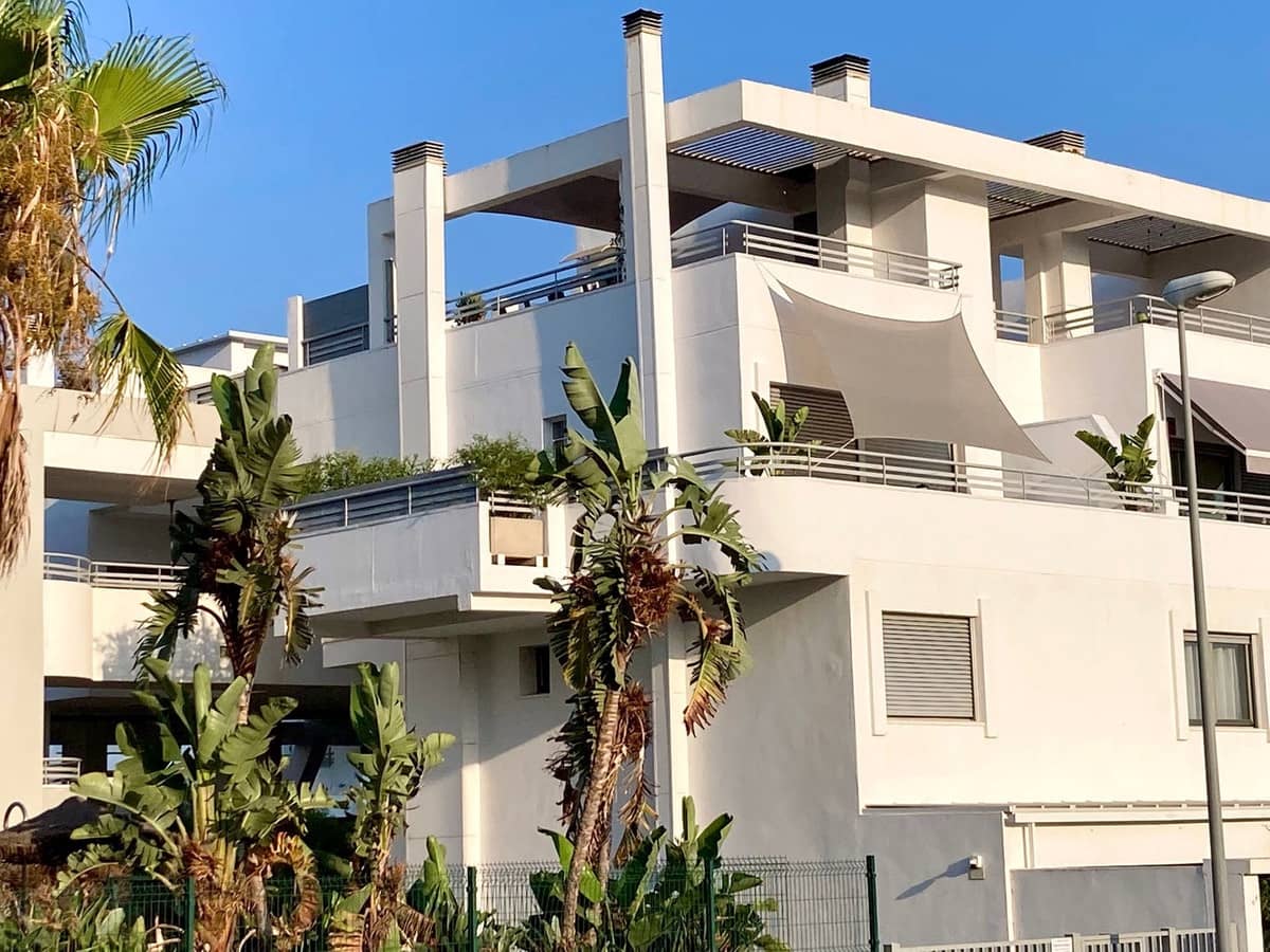 3 chambre Appartement à vendre à La Cala de Mijas avec piscine garage - 435 000 € (Ref: 9226982)