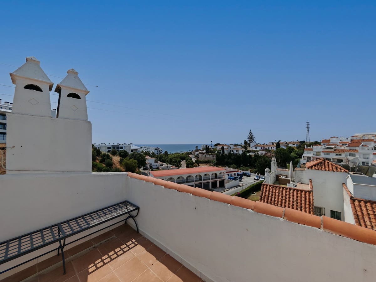 Pareado de 3 habitaciones en Mijas Costa en venta con piscina - 450.000 € (Ref: 9233072)