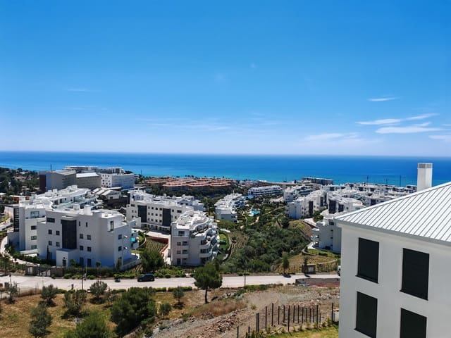 3 Zimmer Apartment zu verkaufen in Fuengirola mit Pool Garage - 595.000 € (Ref: 9233073)