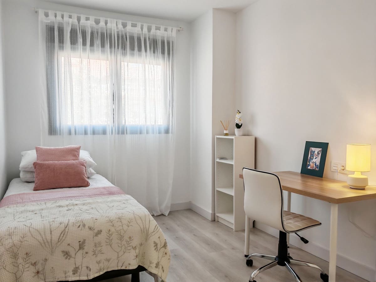 Apartamento de 3 habitaciones en Mijas Costa en venta con piscina garaje - 460.000 € (Ref: 9243467)