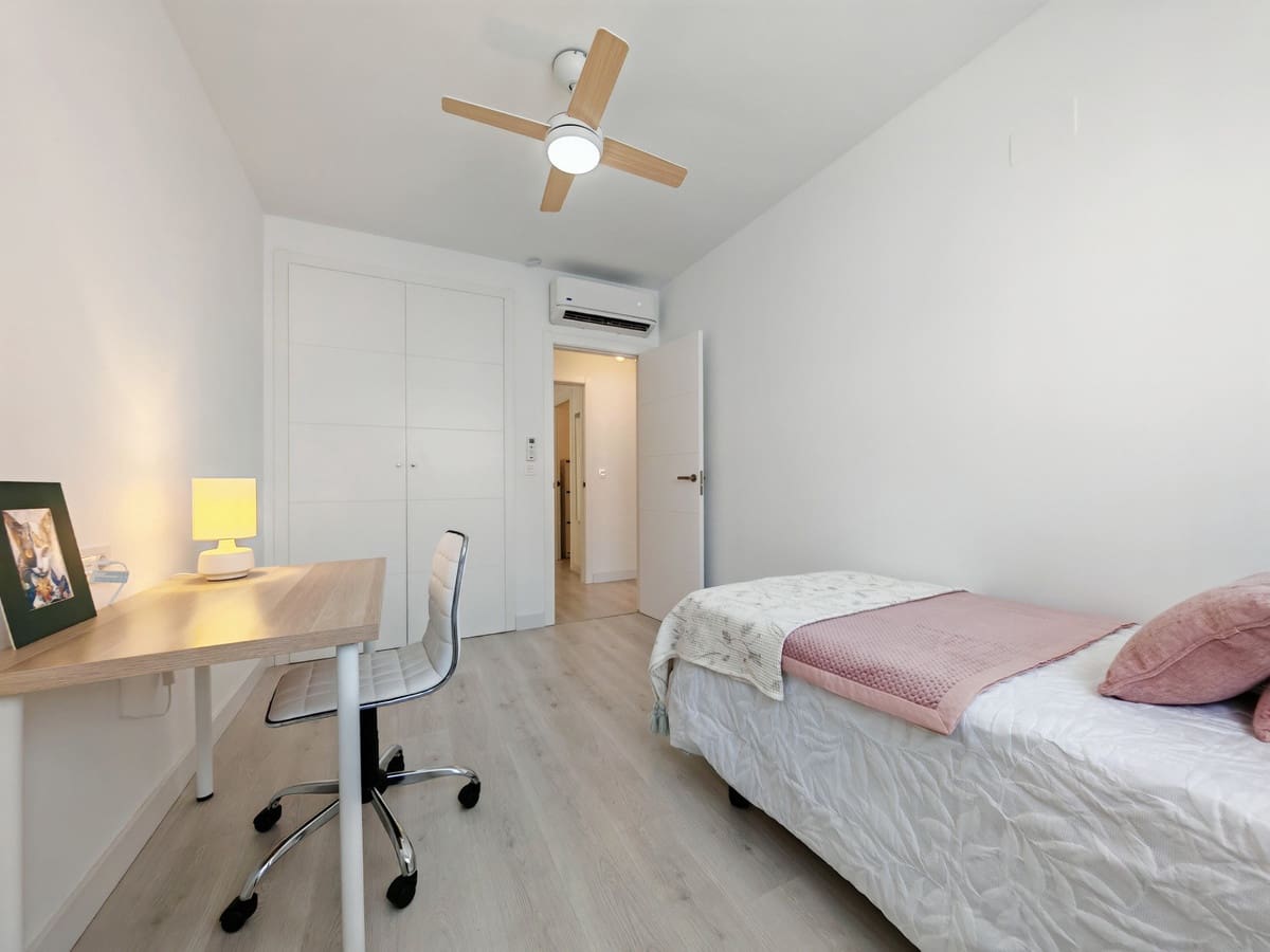 Apartamento de 3 habitaciones en Mijas Costa en venta con piscina garaje - 460.000 € (Ref: 9243467)