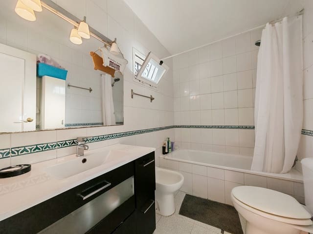 3 chambre Maison de Ville à vendre à Mijas Costa, Mijas avec piscine - 355 000 € (Ref: 9270007)