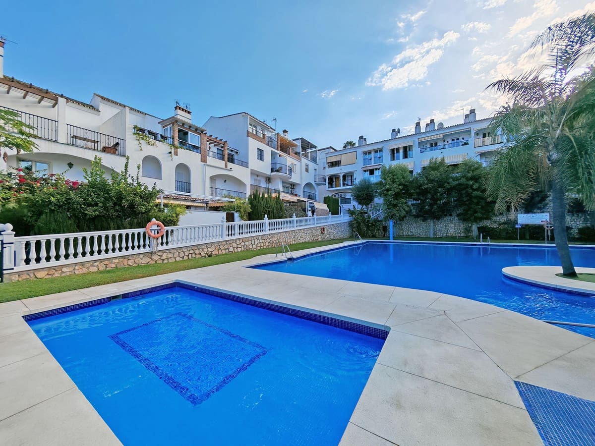 3 chambre Maison de Ville à vendre à Mijas Costa avec piscine - 355 000 € (Ref: 9270007)