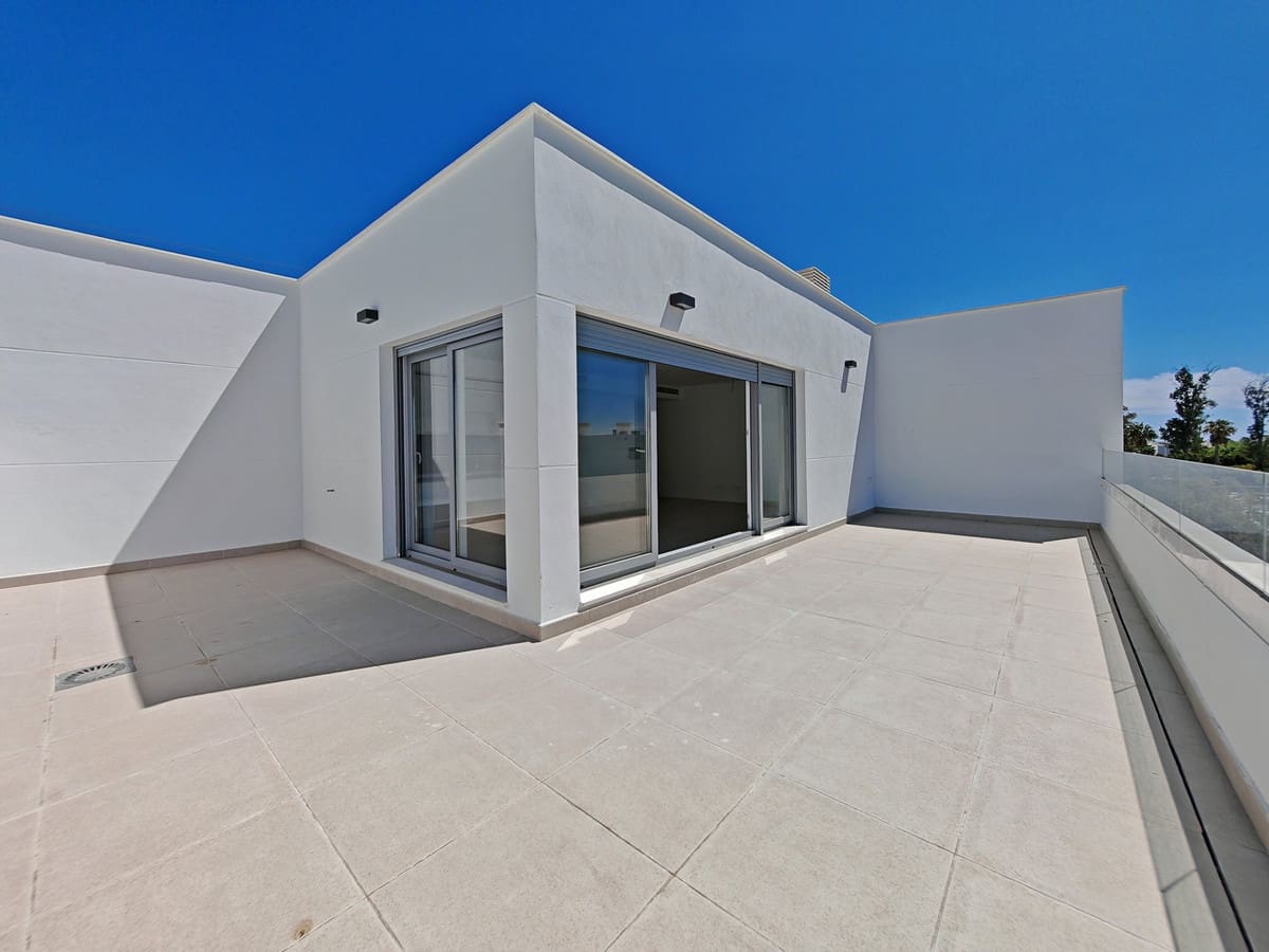 3 soverom Penthouse til salgs i Cancelada med svømmebasseng garasje - € 650 000 (Ref: 9278133)