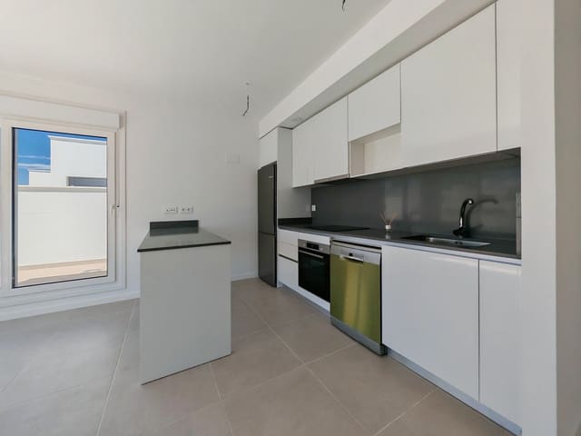 3 soverom Penthouse til salgs i Cancelada, Estepona med svømmebasseng garasje - € 650 000 (Ref: 9278133)