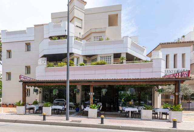 Restaurant/Bar til salgs i Nueva Andalucia, Marbella med garasje - € 1 100 000 (Ref: 9278134)