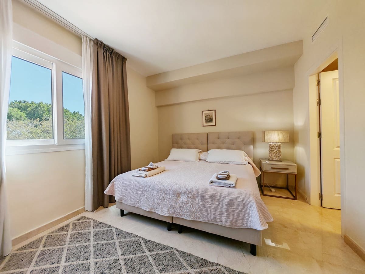 3 chambre Maison de Ville à vendre à Cabopino avec piscine garage - 560 000 € (Ref: 9285173)