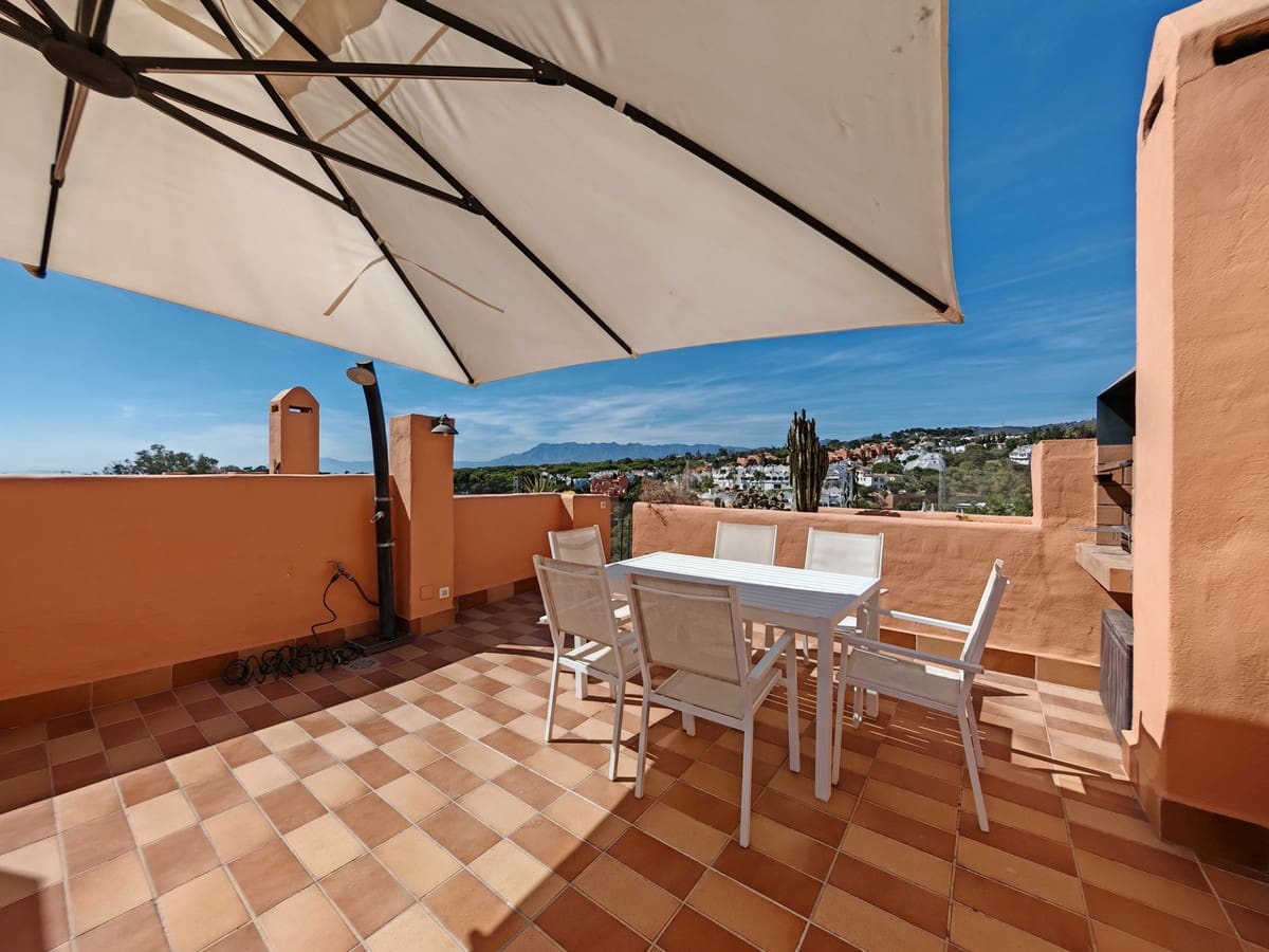 3 chambre Maison de Ville à vendre à Cabopino avec piscine garage - 560 000 € (Ref: 9285173)