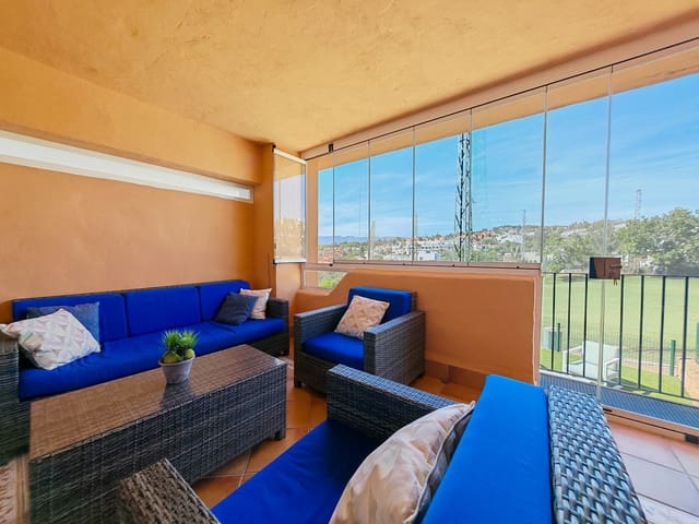 3 soverom Hus til salgs i Cabopino, Marbella med svømmebasseng garasje - € 525 000 (Ref: 9285173)