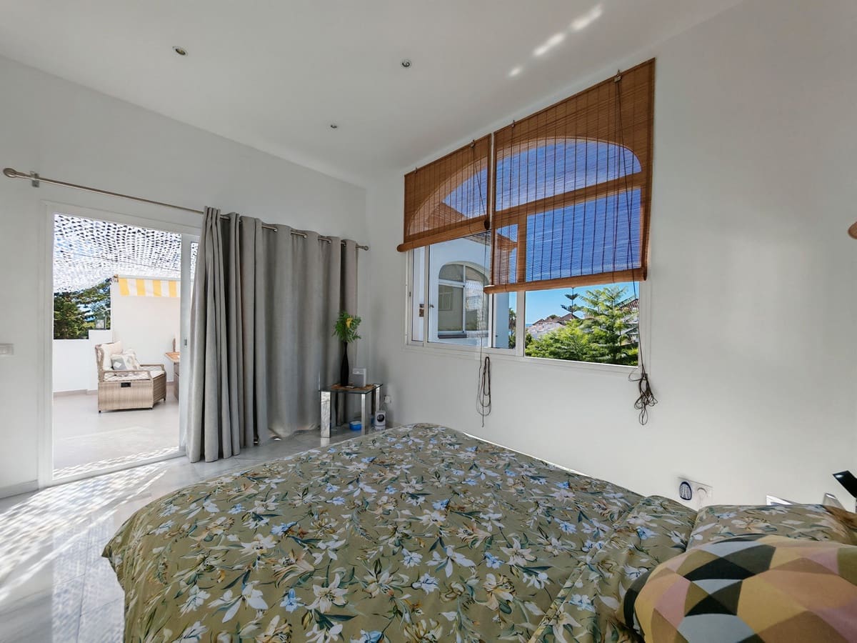 3 sypialnia Apartament na sprzedaż w Costabella z basenem - 475 000 € (Ref: 9294343)