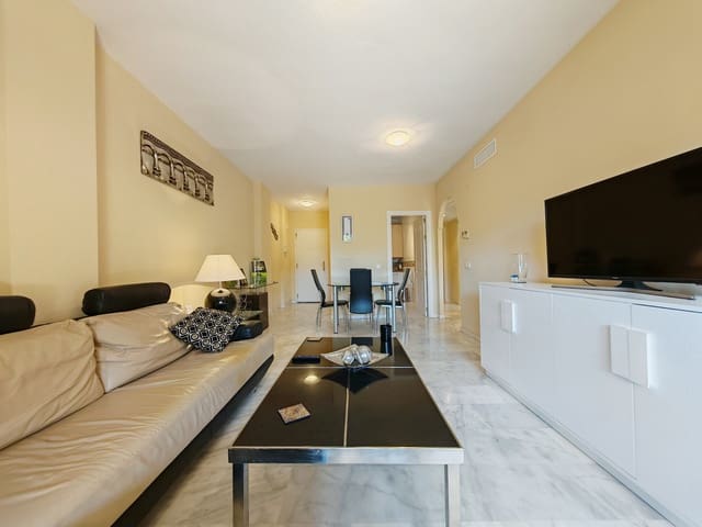 2 soverom Leilighet til salgs i La Reserva, Marbella med svømmebasseng garasje - € 299 000 (Ref: 9294344)