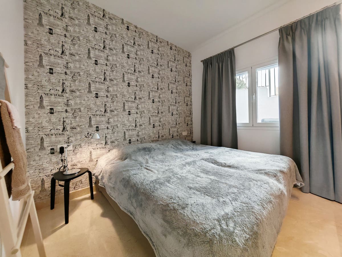 3 Zimmer Apartment zu verkaufen in Benahavis mit Pool Garage - 599.000 € (Ref: 9301514)