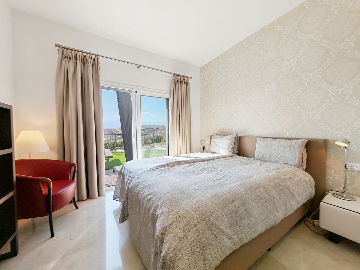 3 bedroom Apartment for sale in Benahavis with pool garage - € 599,000 (Ref: 9301514)