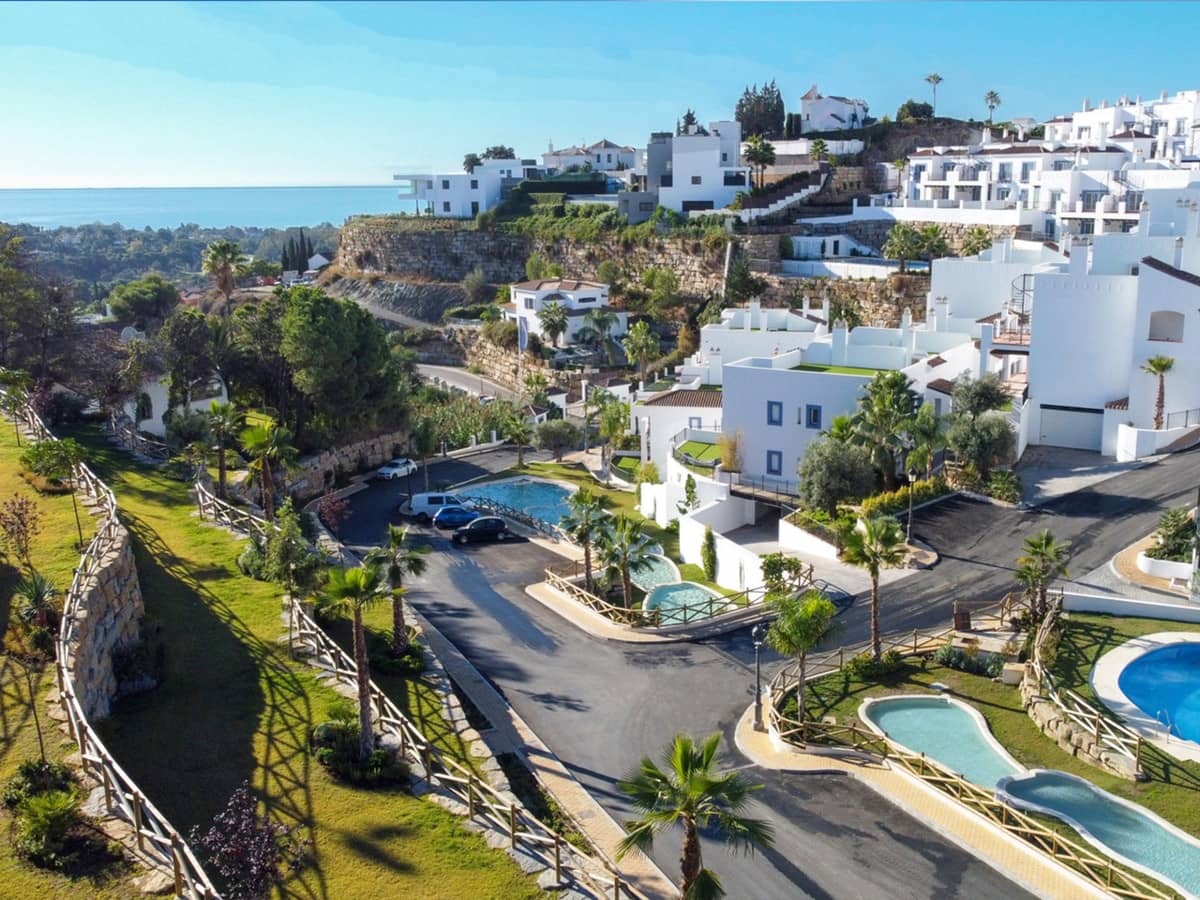 3 soveværelse Lejlighed til salg i Benahavis med swimmingpool garage - € 599.000 (Ref: 9301514)