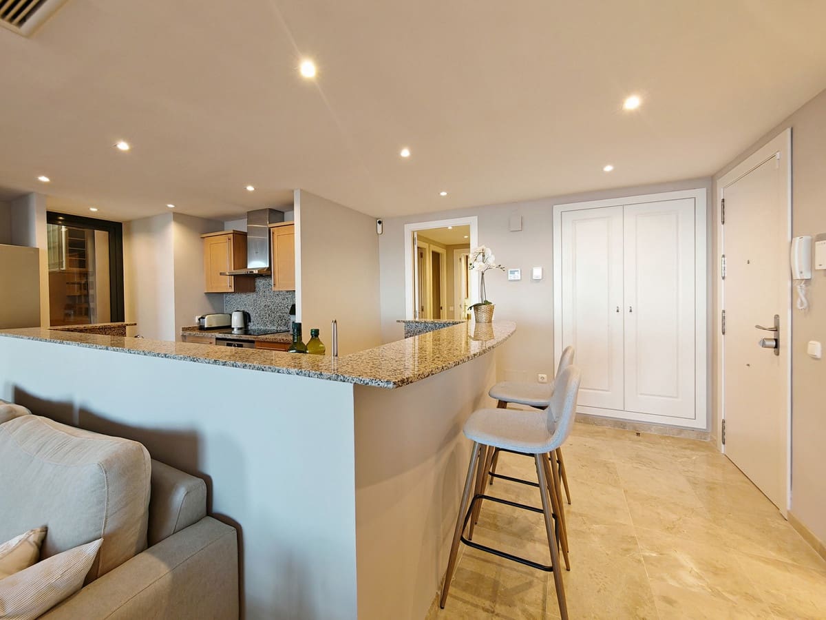 3 bedroom Apartment for sale in Mijas Costa with pool garage - € 440,000 (Ref: 9321854)