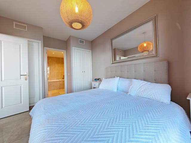 3 chambre Appartement à vendre à Mijas Costa, Mijas avec piscine garage - 440 000 € (Ref: 9321854)