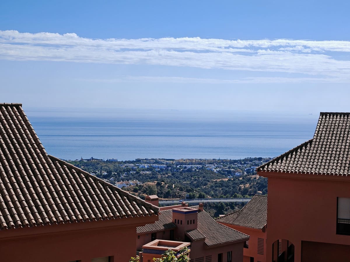 3 soverom Leilighet til salgs i Mijas Costa med svømmebasseng garasje - € 420 000 (Ref: 9321854)