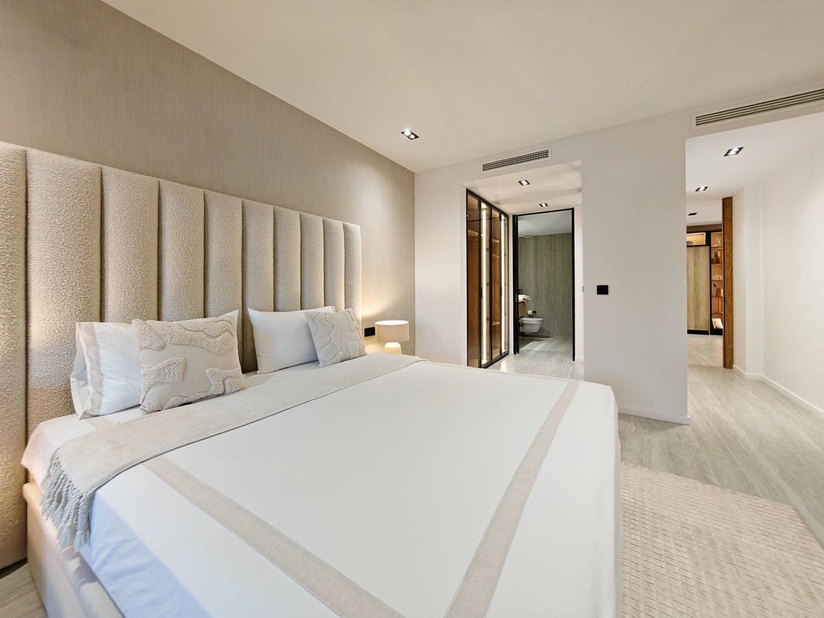 3 chambre Appartement à vendre à Estepona avec piscine garage - 1 525 000 € (Ref: 9347317)