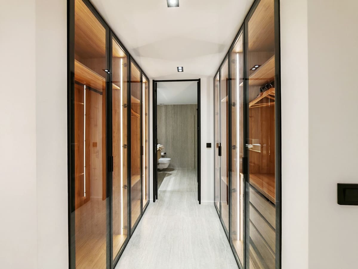 3 chambre Appartement à vendre à Estepona avec piscine garage - 1 525 000 € (Ref: 9347317)