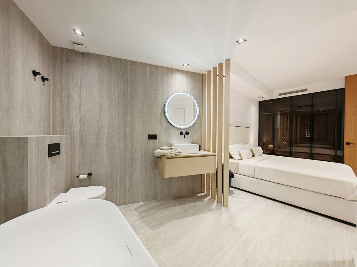 3 chambre Appartement à vendre à Estepona avec piscine garage - 1 525 000 € (Ref: 9347317)