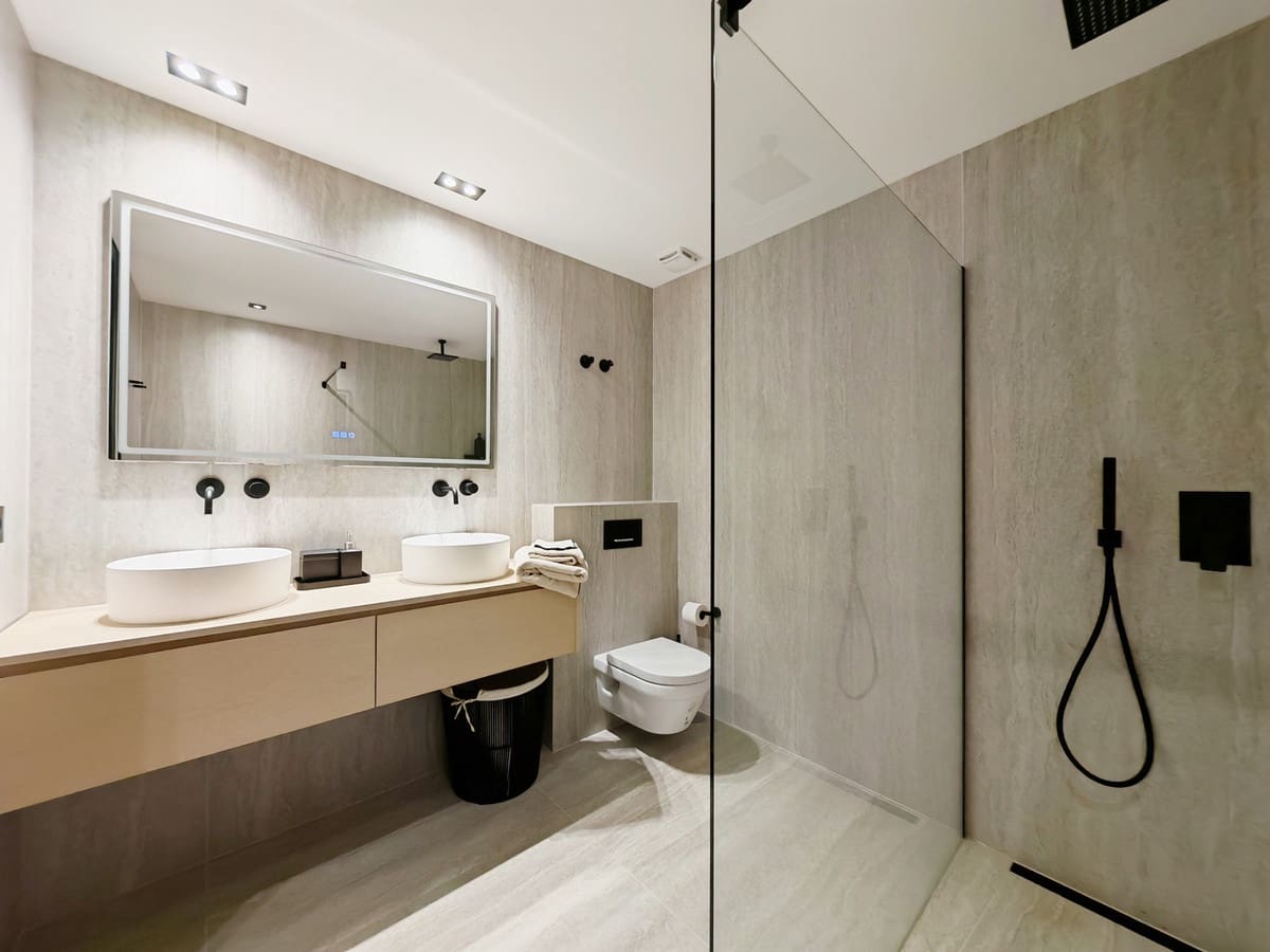 3 chambre Appartement à vendre à Estepona avec piscine garage - 1 525 000 € (Ref: 9347317)