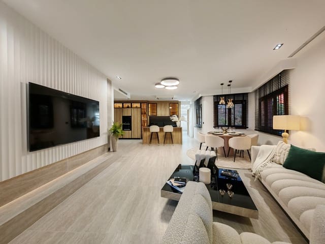 3 sypialnia Apartament na sprzedaż w Estepona z basenem garażem - 1 525 000 € (Ref: 9347317)