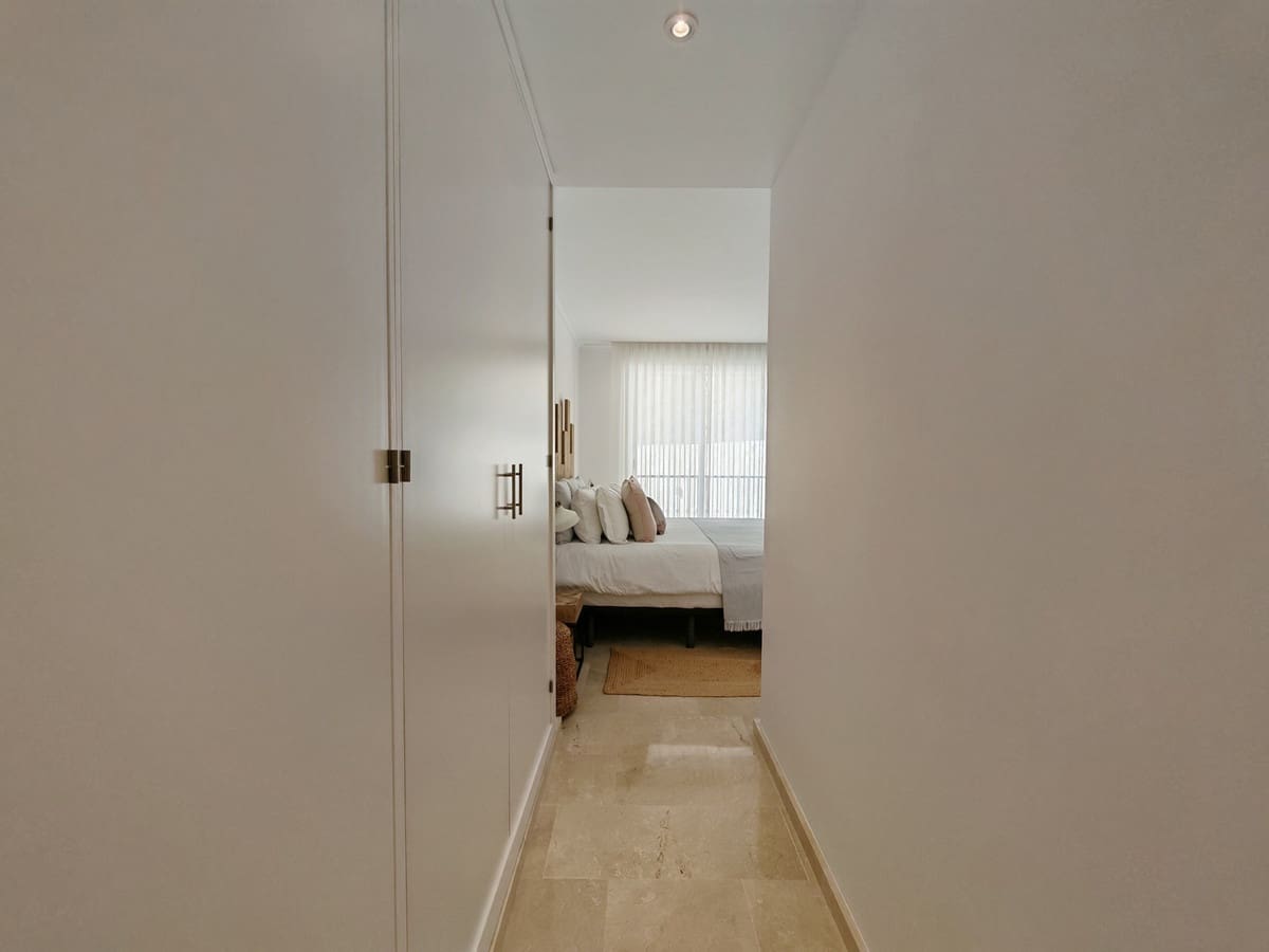 3 bedroom Apartment for sale in La Mairena with pool garage - € 530,000 (Ref: 9368928)