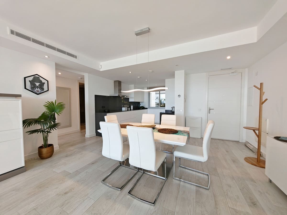 2 slaapkamer Appartement te koop in Casares met zwembad garage - € 559.000 (Ref: 9368929)