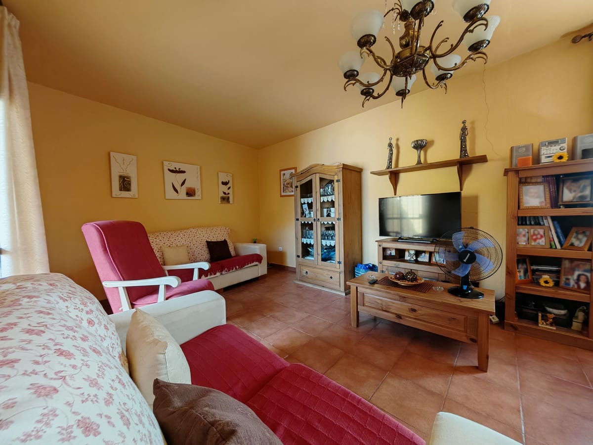 3 camera da letto Finca/Casa di Campagna in vendita in Estepona con piscina garage - 750.000 € (Rif: 9368930)