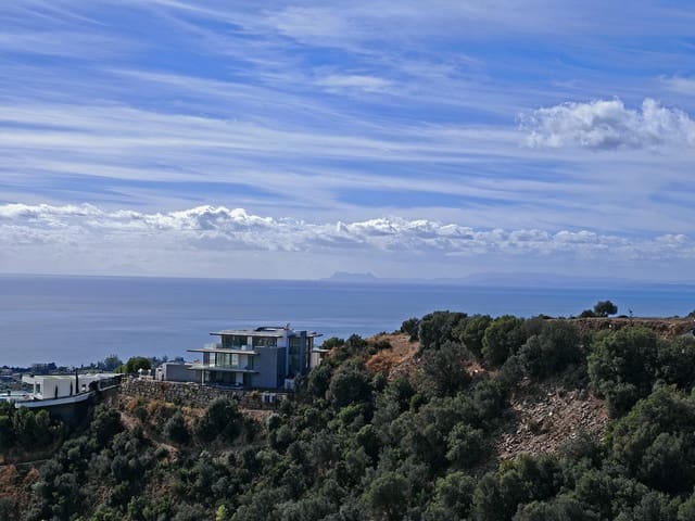 3 quarto Apartamento para venda em Los Monteros, Marbella com piscina garagem - 1 295 000 € (Ref: 9387862)