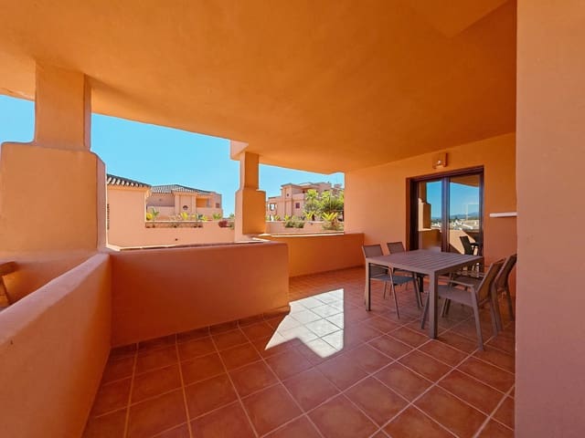 2 bedroom Apartment for sale in El Paraiso, Estepona with pool garage - € 325,000 (Ref: 9387863)