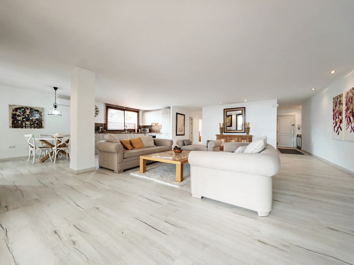 2 chambre Appartement à vendre à La Mairena avec piscine - 465 000 € (Ref: 9395953)