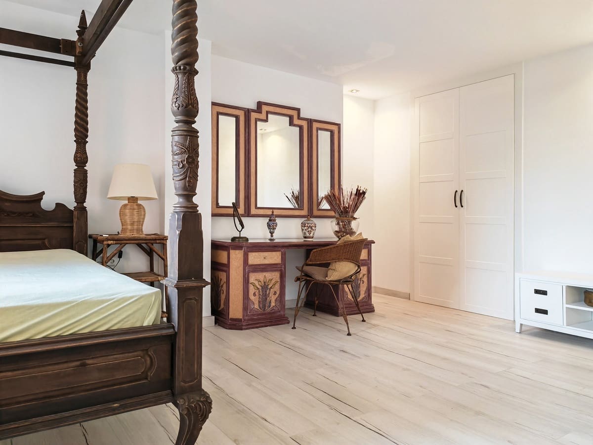 2 chambre Appartement à vendre à La Mairena avec piscine - 465 000 € (Ref: 9395953)