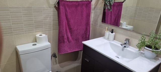 4 soverom Penthouse til salgs i Centro, Estepona med garasje - € 449 000 (Ref: 9398768)