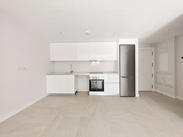 2 Zimmer Apartment zu verkaufen in Estepona mit Pool Garage - 445.000 € (Ref: 9411232)