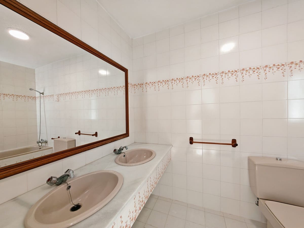 2 bedroom Townhouse for sale in Cabopino with pool - € 750,000 (Ref: 9422381)