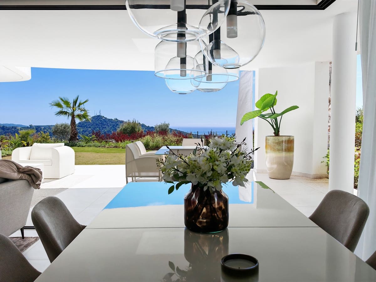 3 sypialnia Apartament na sprzedaż w Ojen z basenem garażem - 1 395 000 € (Ref: 9427469)