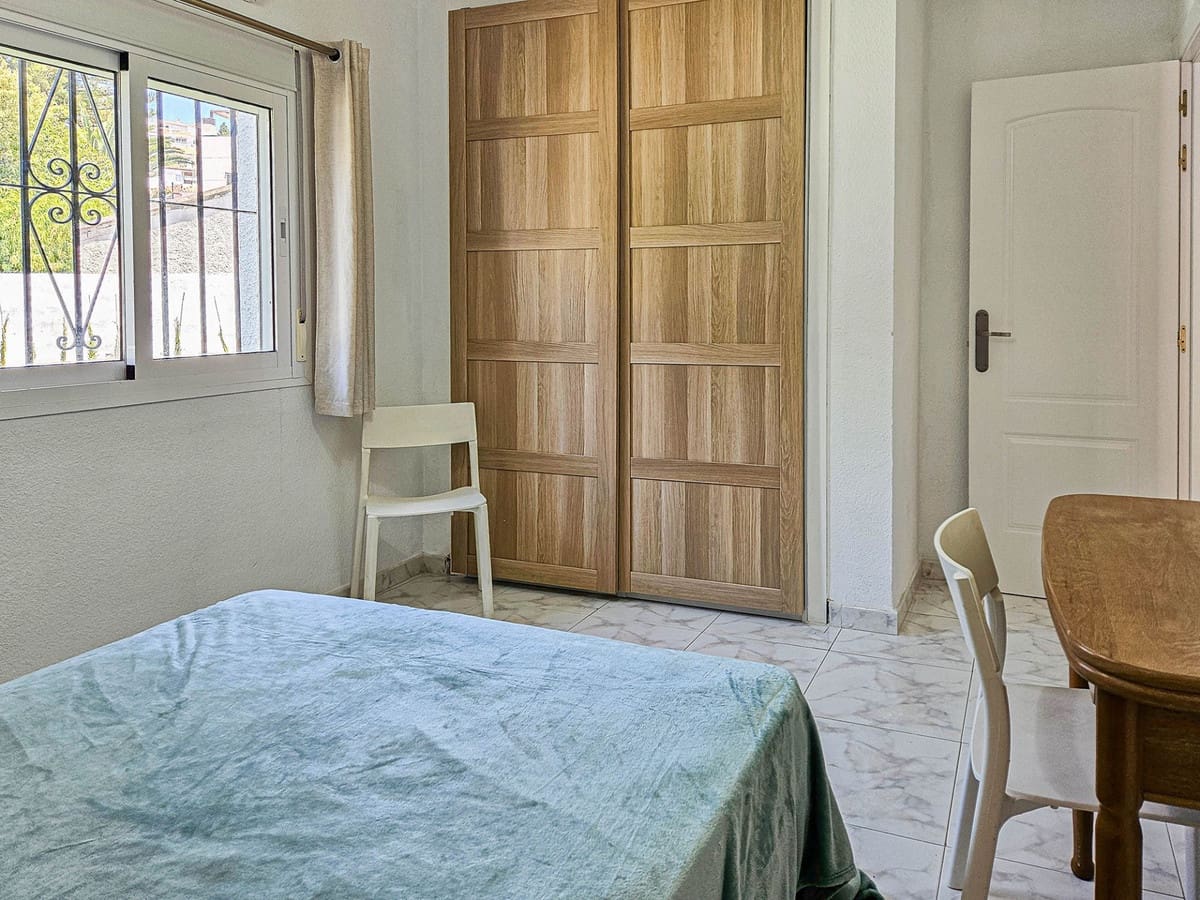 Chalet de 4 habitaciones en Riviera del Sol en venta con piscina garaje - 1.100.000 € (Ref: 9431253)