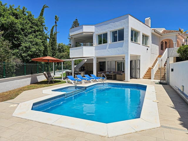 4 chambre Villa/Maison à vendre à Riviera del Sol, Mijas avec piscine garage - 1 100 000 € (Ref: 9431253)