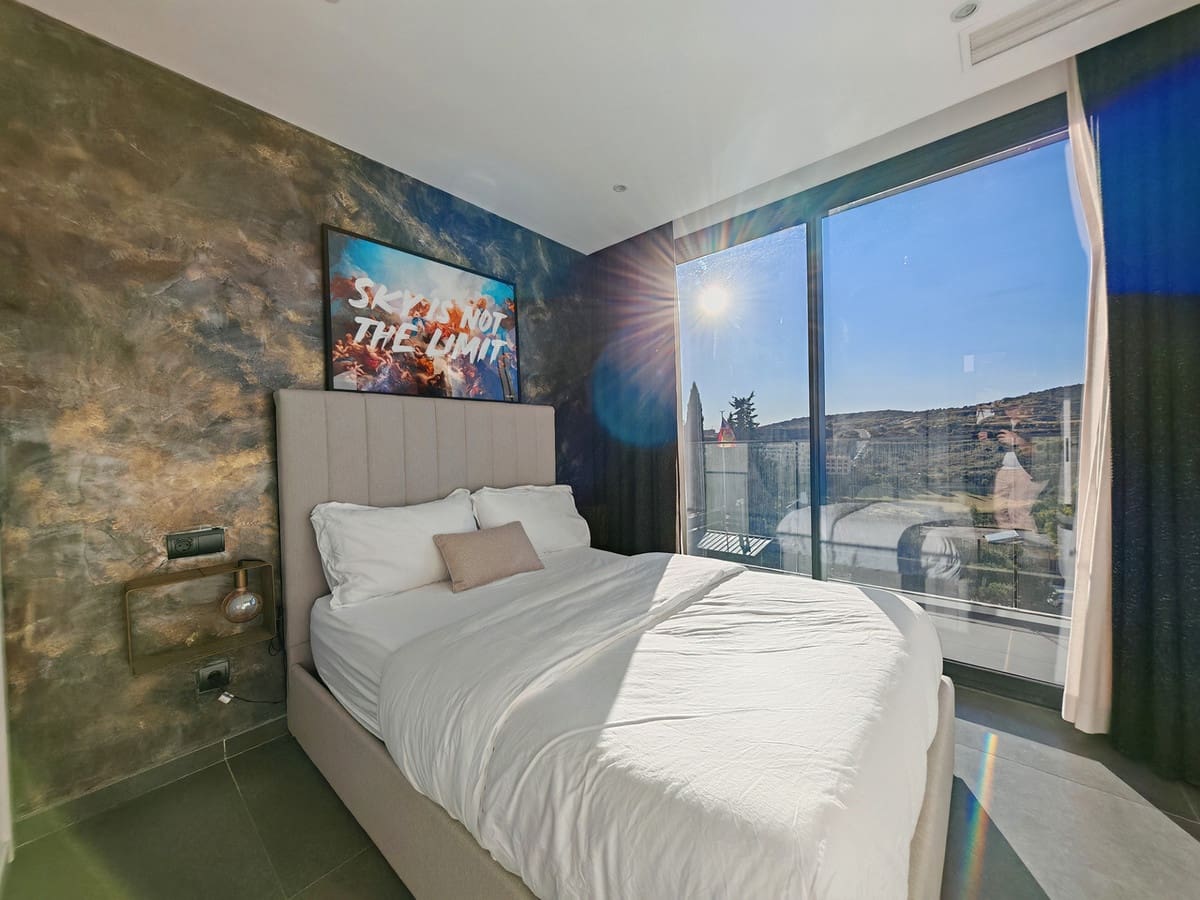 4 chambre Villa/Maison à vendre à Estepona avec piscine garage - 1 590 000 € (Ref: 9440593)