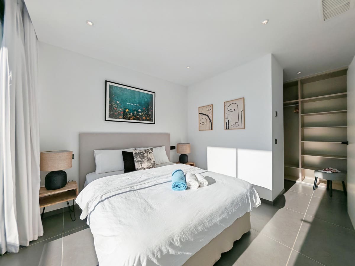 4 soverom Villa til salgs i Estepona med svømmebasseng garasje - € 1 300 000 (Ref: 9444034)