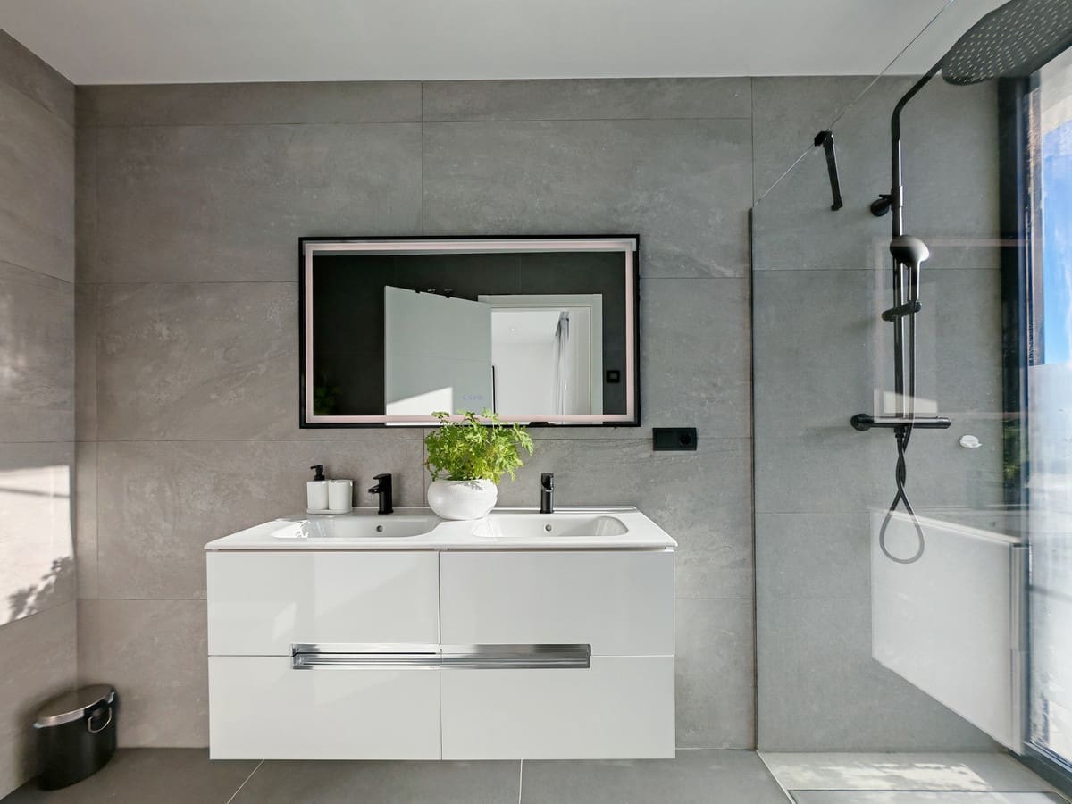 4 soverom Villa til salgs i Estepona med svømmebasseng garasje - € 1 300 000 (Ref: 9444034)