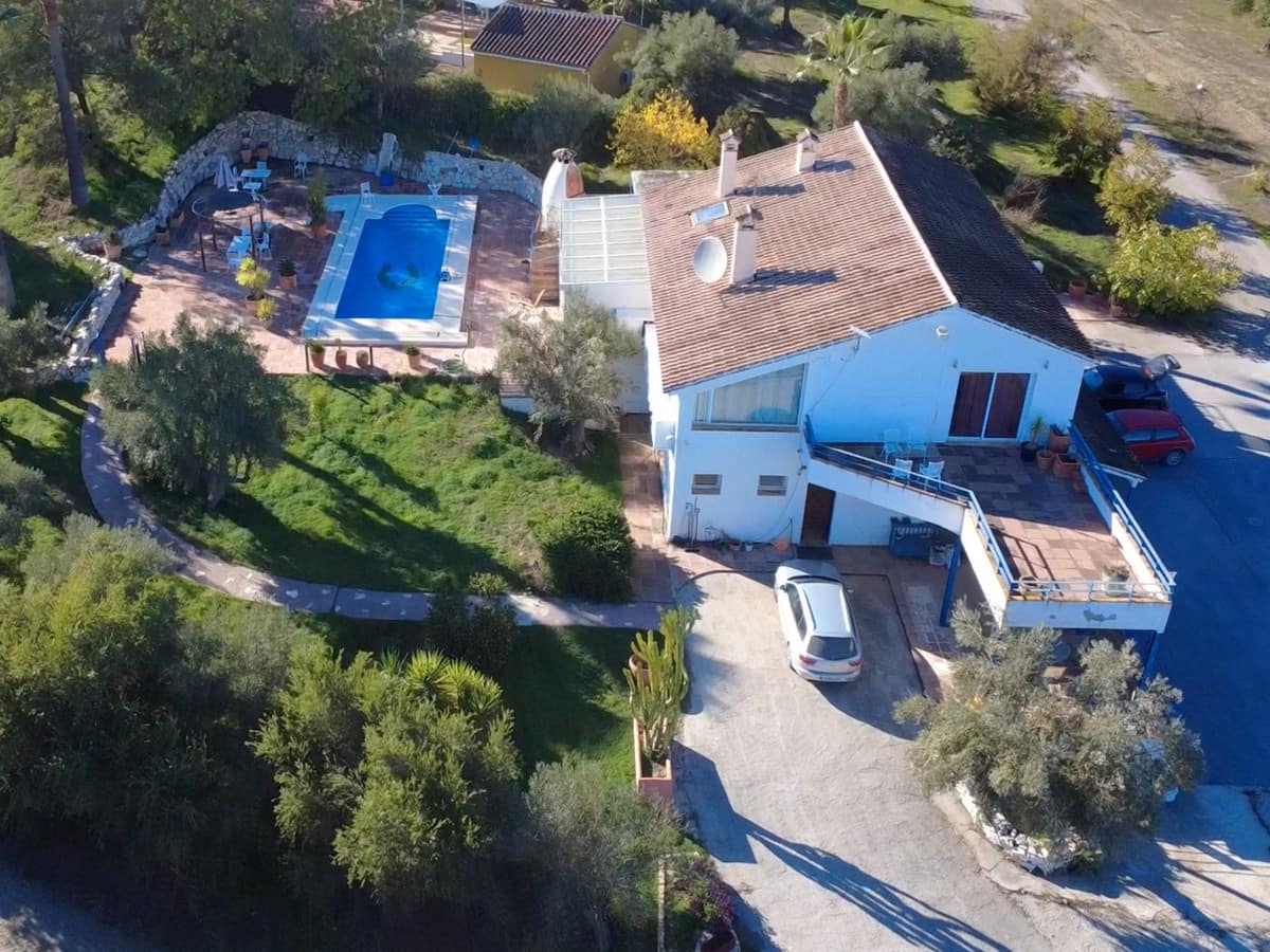 12 bedroom Finca/Country House for sale in Coin with pool garage - € 2,800,000 (Ref: 9462040)
